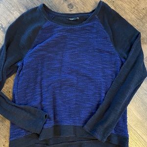 Apt 9 sweatshirt